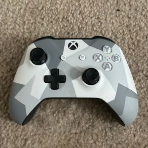 Xbox One Wireless Controller